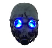 Gasmasker met blauw licht