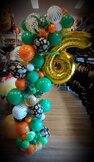 Ballonnen pilaar Jungle met cijfer, organic ballondecoratie